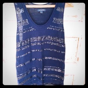 Sleeveless navy blue Banana Republic light sweater